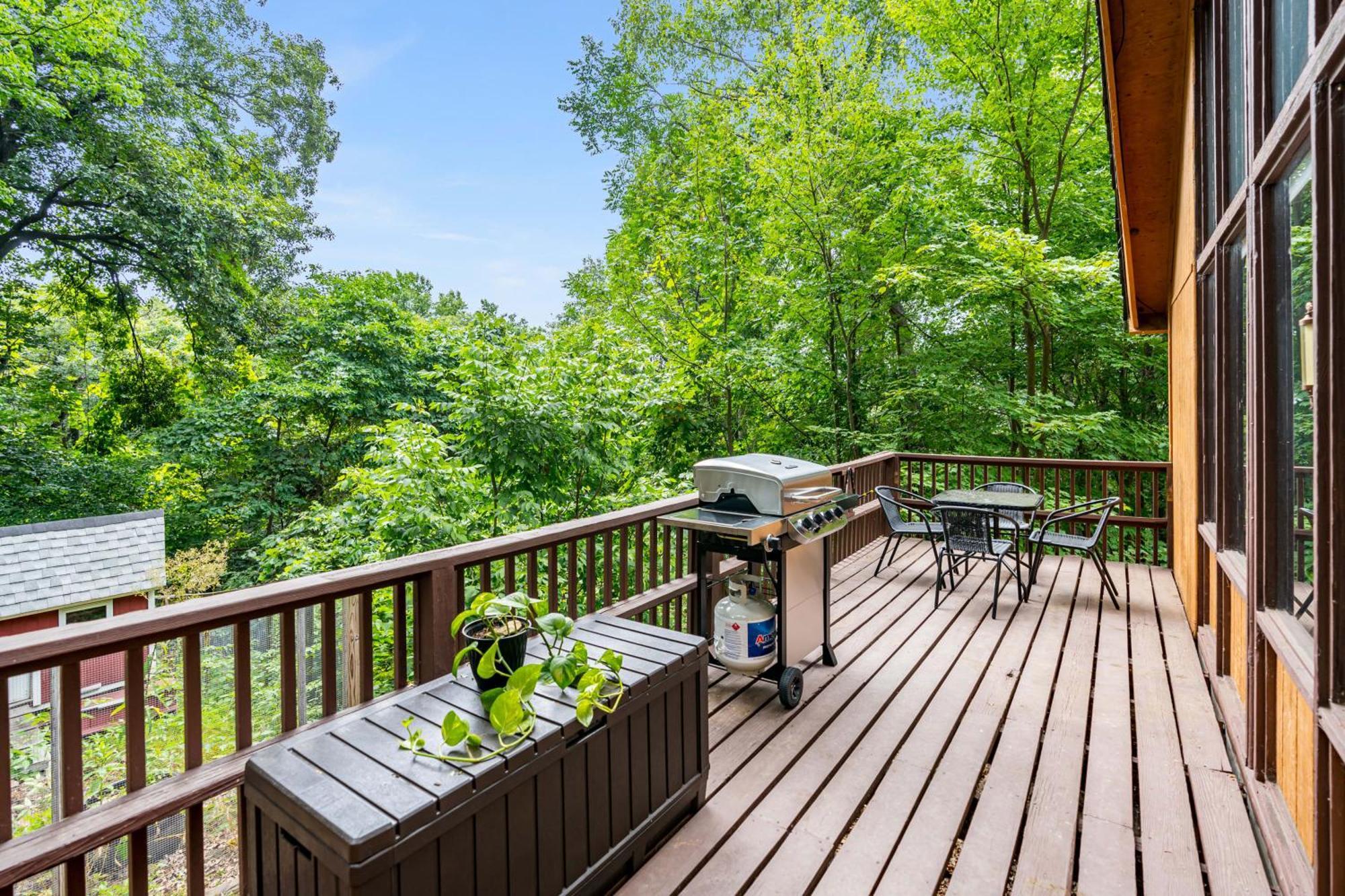 Quaint Loft Cabin W Hot Tub, Firepit, Deck & Grill Hedgesville Esterno foto